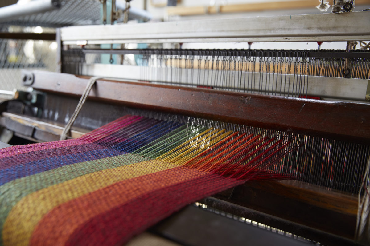 Mourne Textiles Weave Rainbows Of Hope Qest